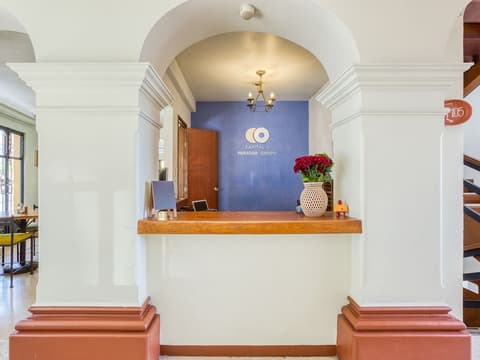 Capital O Parador Crespo Hotel, Oaxaca, Reception