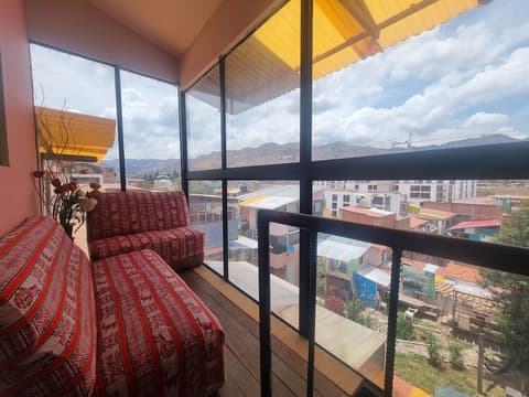 Inkas Garden Apartment, Living area