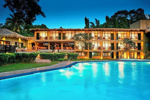 EKHO Safari Tissa, Front of property