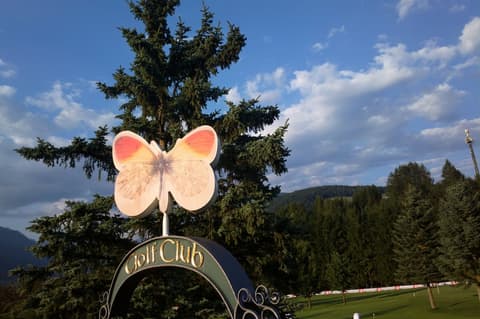 Alpine Hotel Gran Fodá, Golf