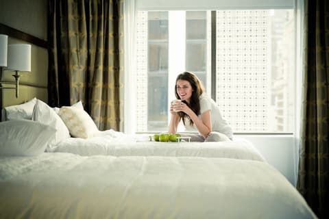 Hampton Inn & Suites Dallas Downtown, Room