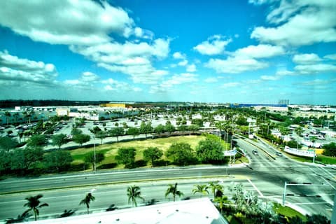 Hilton Garden Inn Miami Dolphin Mall, View from property