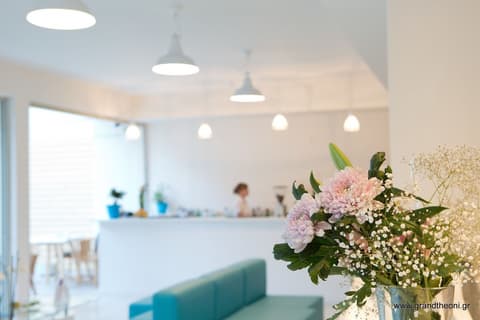 Grand TheoNi Boutique Hotel & Spa, Lobby