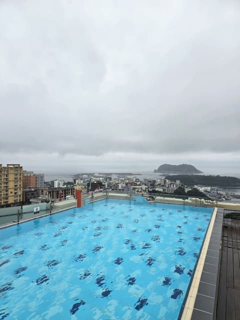 M-Stay Hotel Jeju, Pool