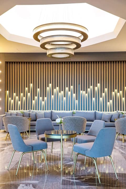 Miramare Beach Hotel, Lobby