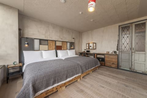 Hotel Cappuccino, Room