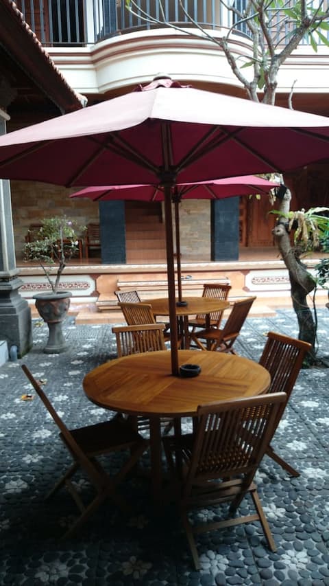 Agus Beach Inn, Indoor wedding