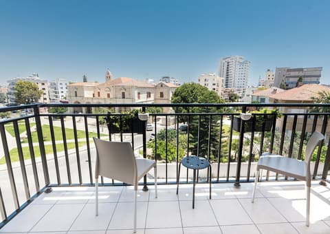 Rise Urban Art Hotel, Room