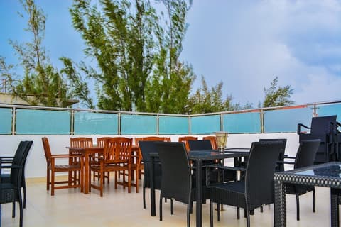 BEACH PALACE HOTEL, Restaurant