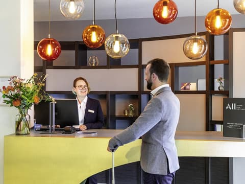 Mercure Hotel Duesseldorf Zentrum, Reception