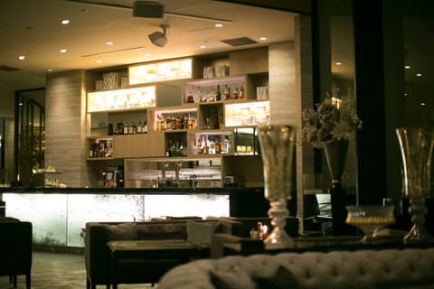 The Strings Hotel Nagoya, Restaurant