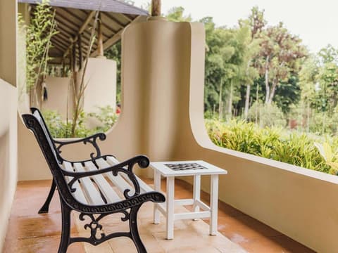 Royal Palm Galapagos, Curio Collection Hotel by Hilton, Living area