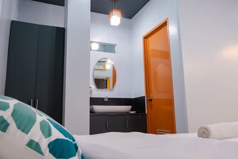 GT Seaside Inn, Room