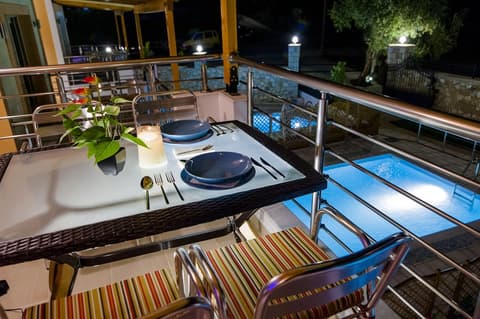 All Saints Villas, Terrace/patio