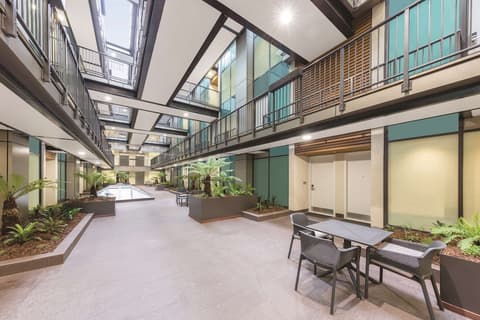 Adina Apartment Hotel Auckland Britomart, Lobby