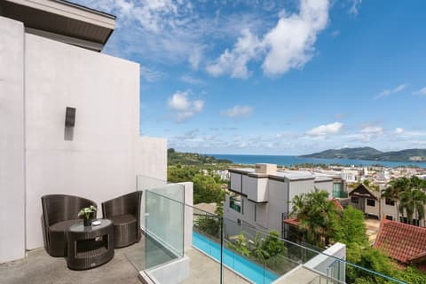 Patong Bay Hill Resort, Terrace/patio