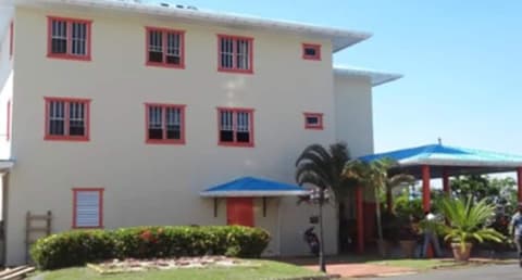 Aracari Hotel Guyana, Exterior