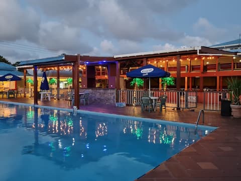Aracari Hotel Guyana, Outdoor pool