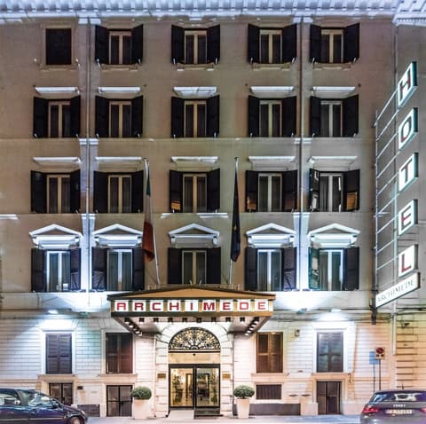 Raeli Hotel Archimede, Front of property - evening/night