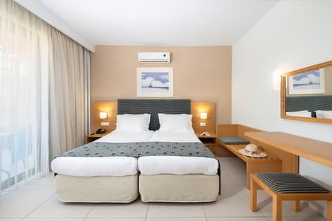 Iolida Beach by Smile Hotels, Room