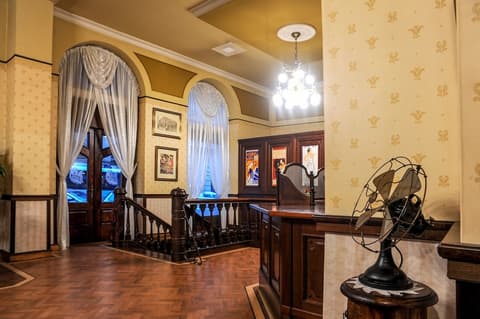 Cotton House Hotel Budapest, Lobby