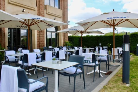 Tangla Hotel Brussels, Terrace/patio