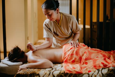 Kamaniiya Petitenget Seminyak, Spa