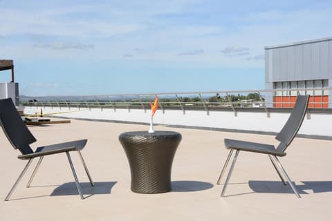 Ratsun Nadi Airport Apartment Hotel, Balcony