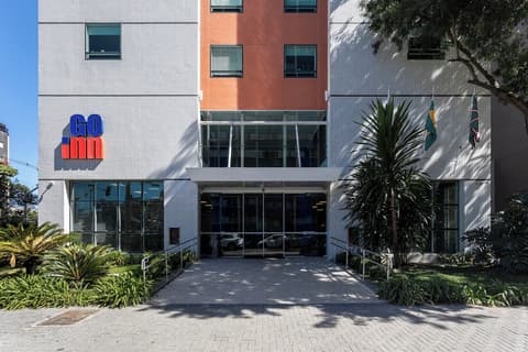 Go Inn Curitiba, Front of property