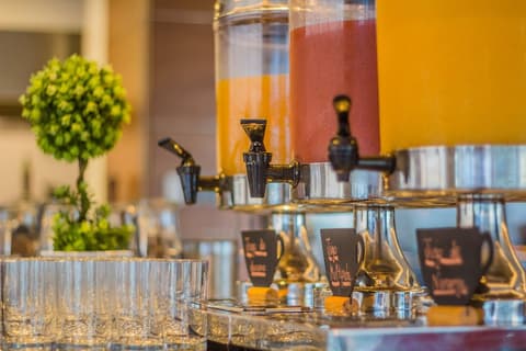 Hilton Garden Inn Montevideo, Restaurant