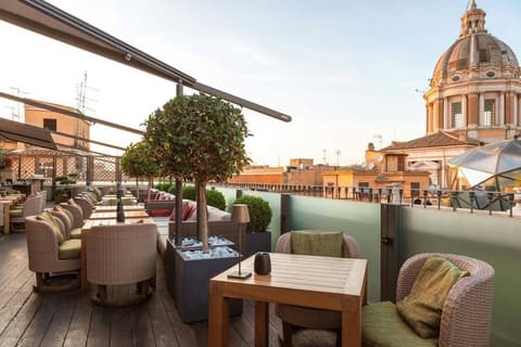 Fendi Private Suites, Breakfast meal