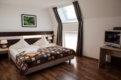 HOTEL IM KORNSPEICHER, Room