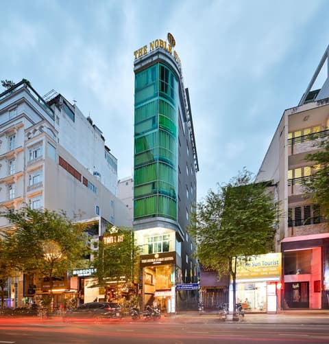 The Noble Swan Hotel New World, Front of property