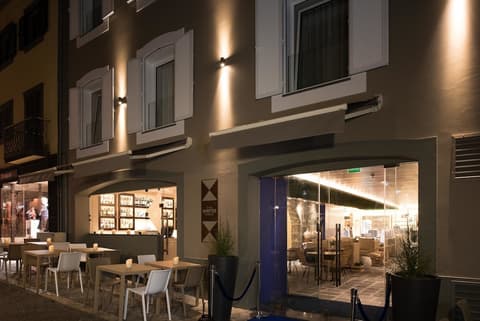 Hotel Casa Hintze Ribeiro, Property entrance