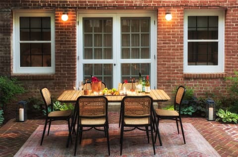 The Poppy Georgetown, Room