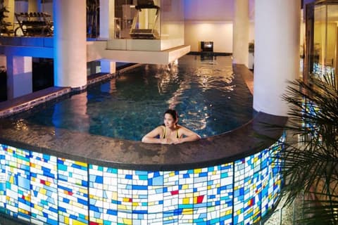 Blue Sky Hotel Petamburan, Outdoor pool