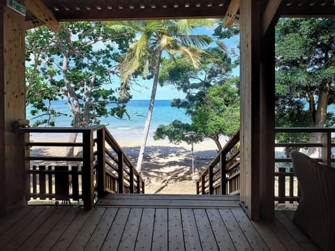 Le Jardin Maore, Exterior