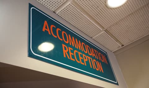 Greenacre Hotel, Reception