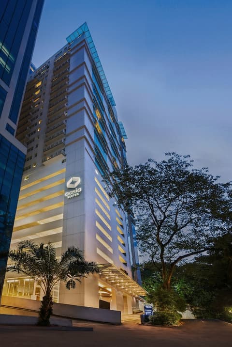 Oasia Suites Kuala Lumpur, Front of property - evening/night