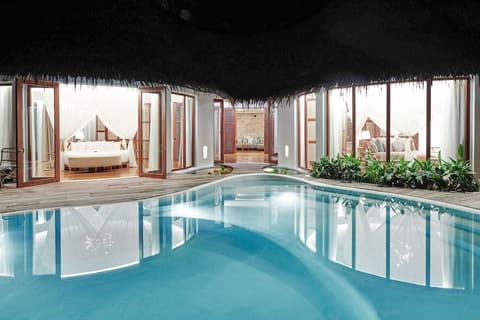 Nay Palad Hideaway, Room