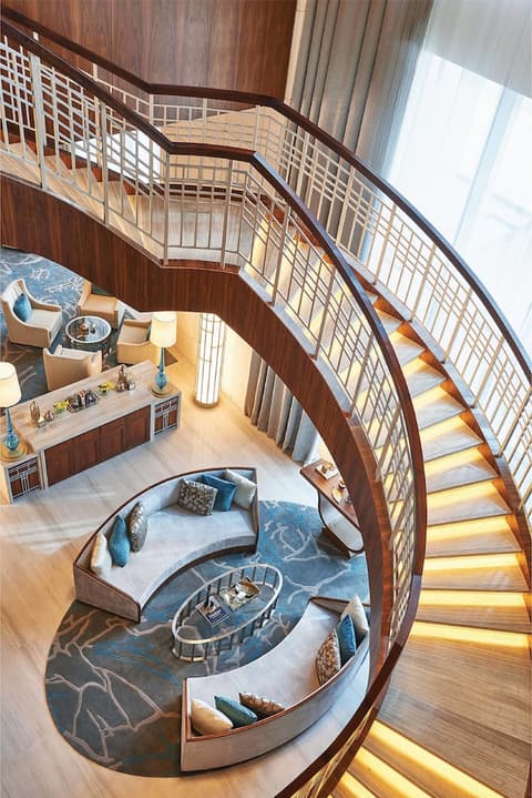 Hilton Dubai Al Habtoor City, Lobby