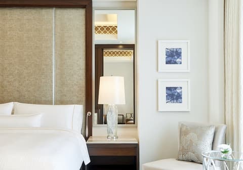 Hilton Dubai Al Habtoor City, Room