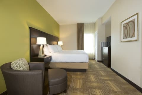 Staybridge Suites Orlando at SeaWorld by IHG, Room