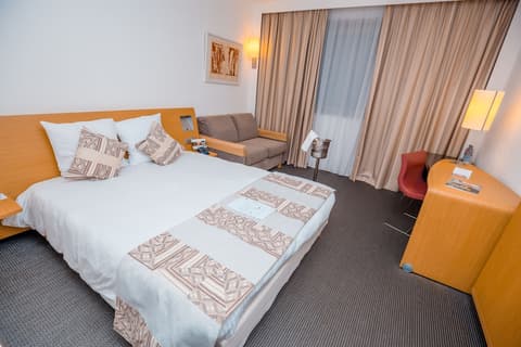 Accra City Hotel, Room