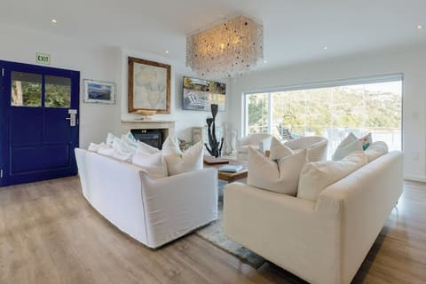 Amanzi Island Boutique Hotel, Reception