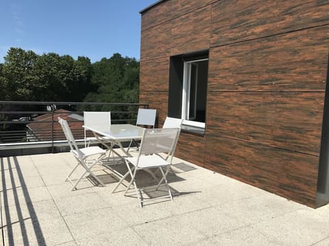 Westlodge Dardilly Lyon Nord, Terrace/patio