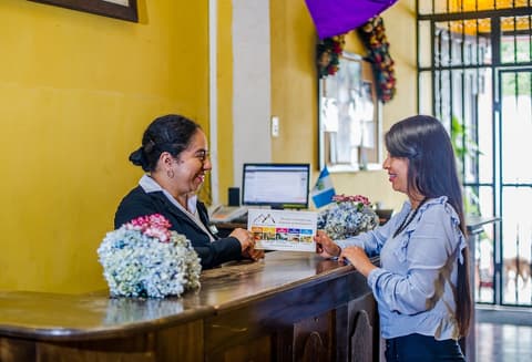 Las Camelias Inn, Reception