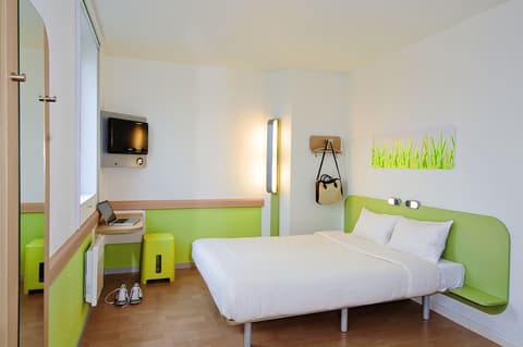 ibis budget Zurich City West, Room