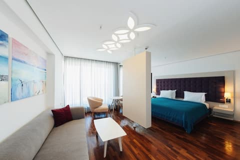 Bougainville Bay Hotel, Room