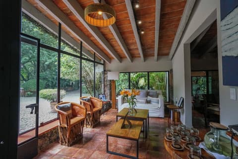 Hotel Amomoxtli, Reception